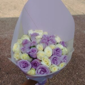 PURPLE & WHITE ROSES