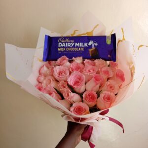 LARGE CADBURY & PINK ROSES