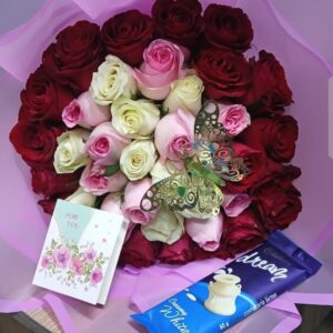 40 ROSES & CHOCOLATE
